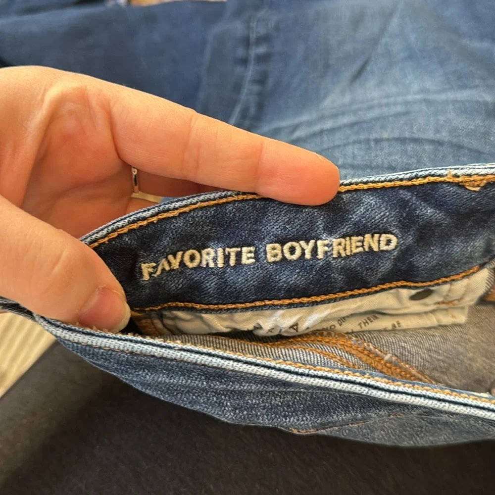 American Eagle Favorite Boyfriend